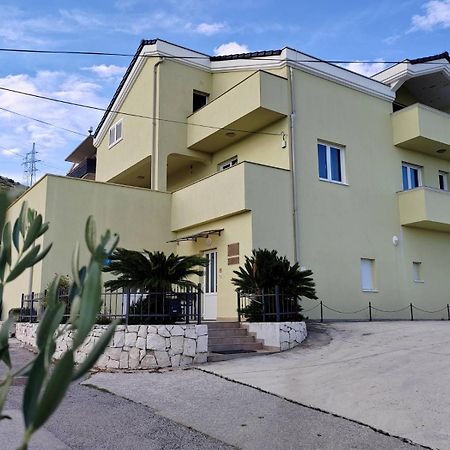 Apartman Memories Trogir Exteriör bild