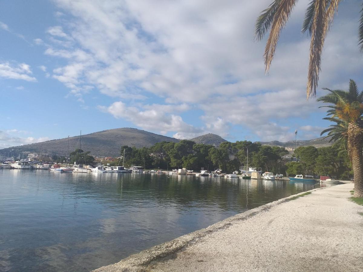 Apartman Memories Trogir Exteriör bild
