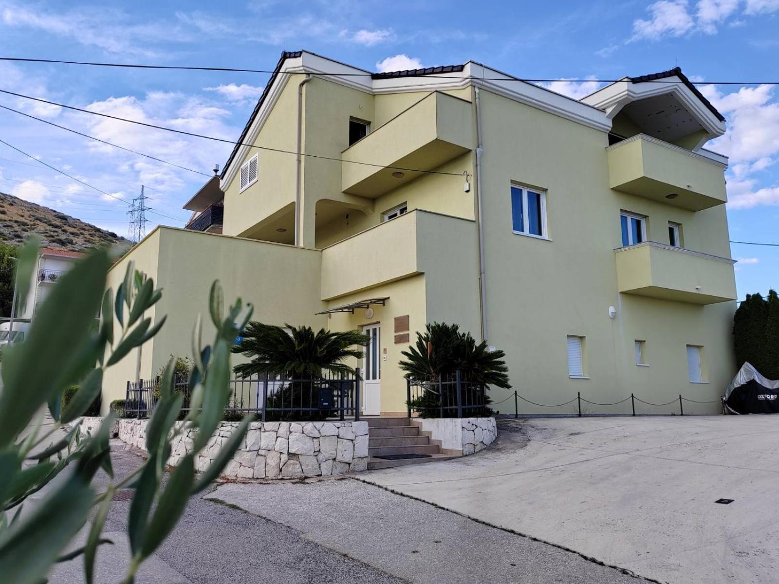 Apartman Memories Trogir Exteriör bild
